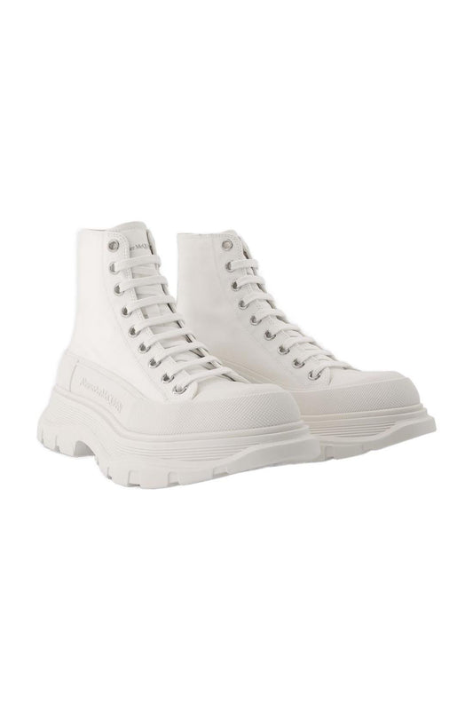 Tread Slick Sneakers aus weißem Canvas