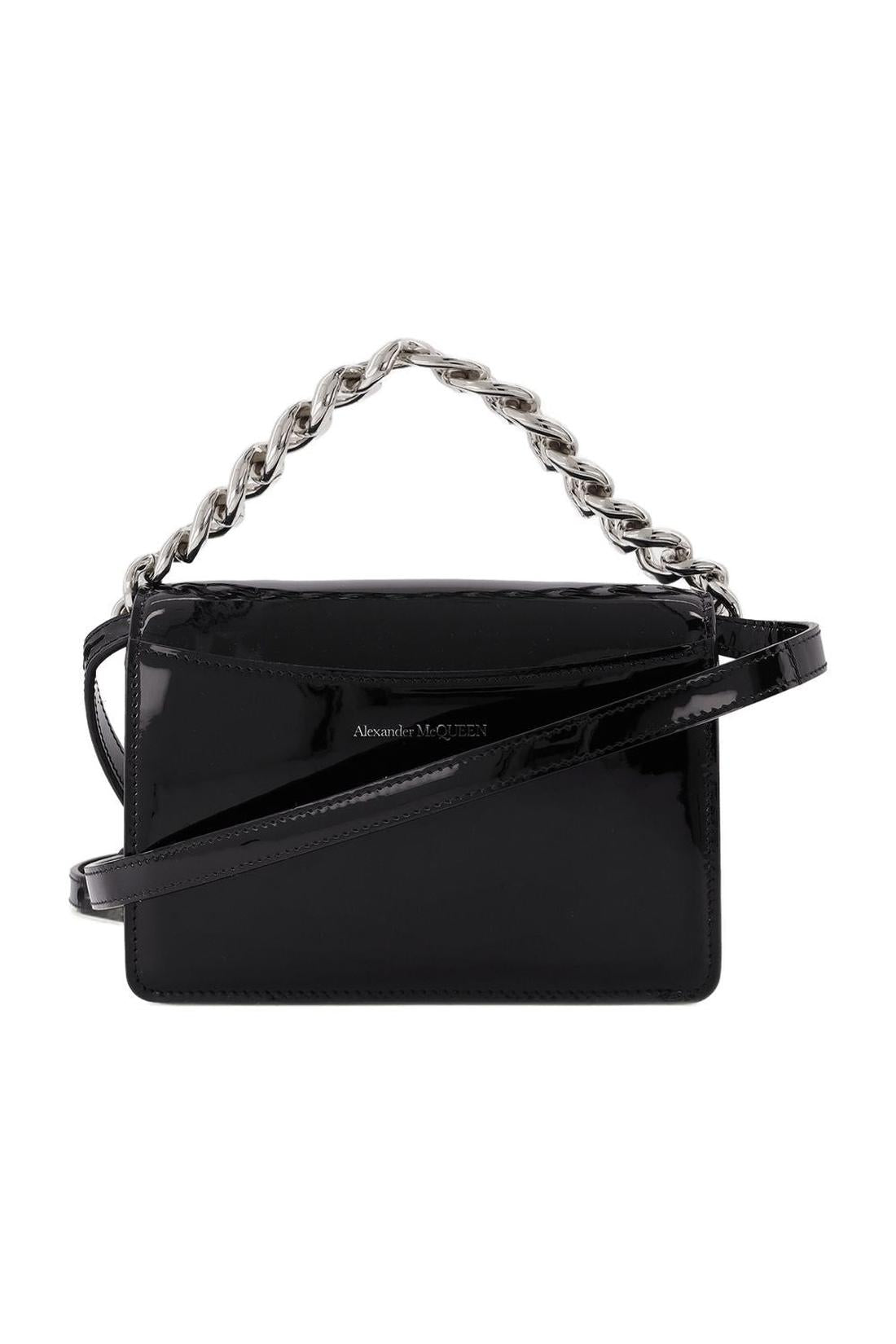 Tasche Four Ring Mini Chain aus schwarzem Lackleder