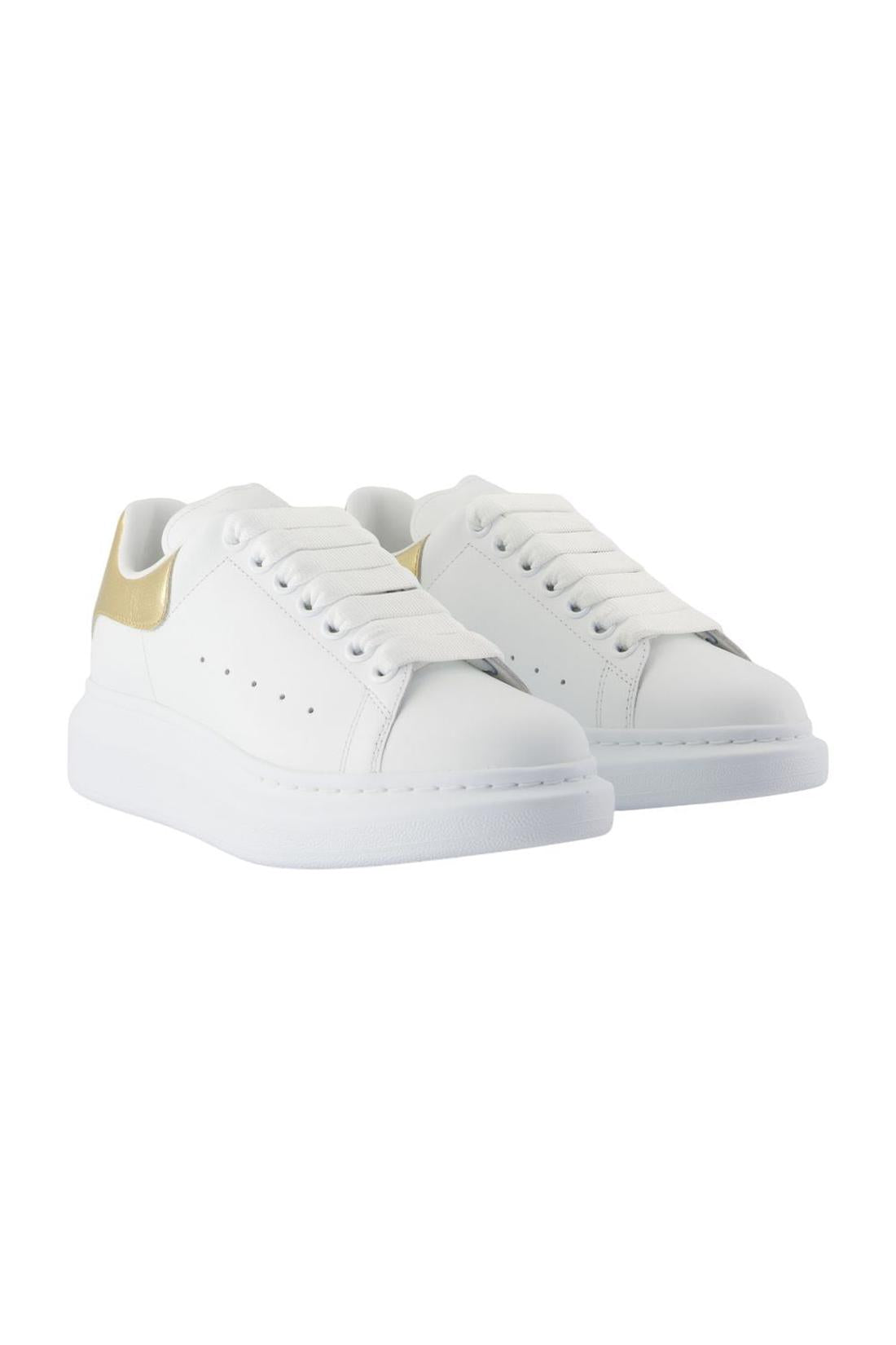 Oversized Sneakers - Alexander Mcqueen - White - Leather