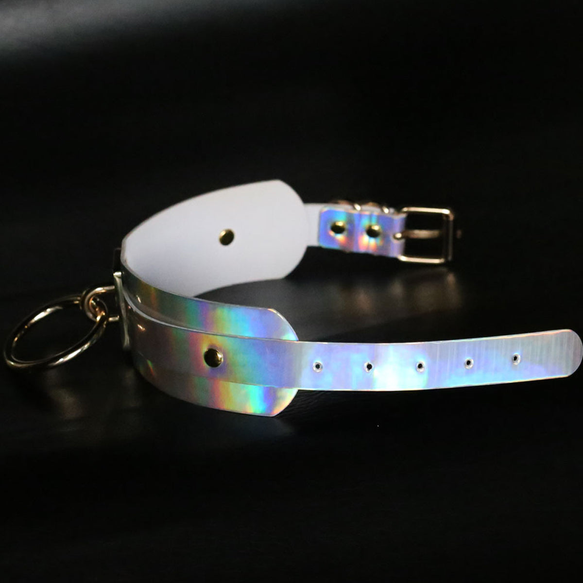 Holographic Choker-920