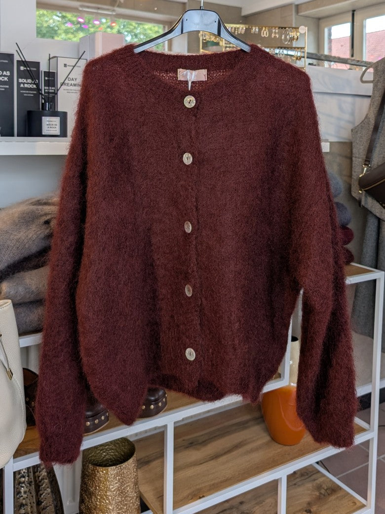 Cardigan Strickjacke Mohair 80% Weinrot Bordeaux Rot Braunstich mit großen Perlmuttknöpfen One Size 28018