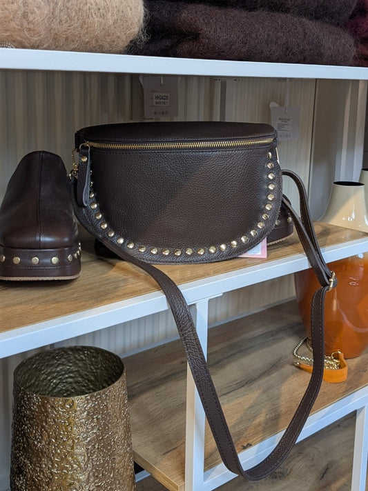 Ledertasche Bauchtasche L Coffee Braun Goldnieten 26x18,5x7cm mit Umhängegurt und RV