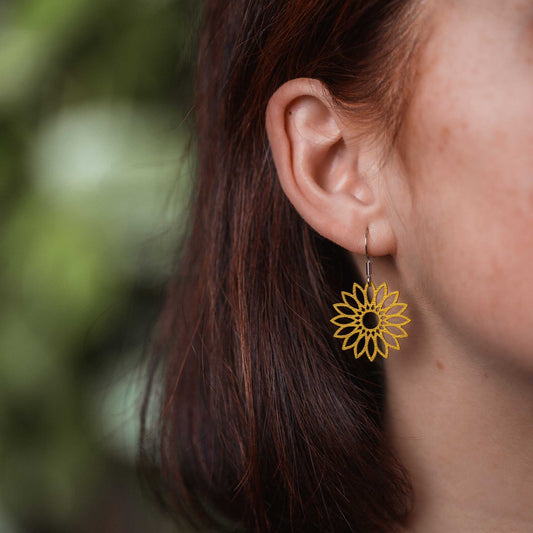 Ohrringe / Ohrhänger aus Holz | Flower