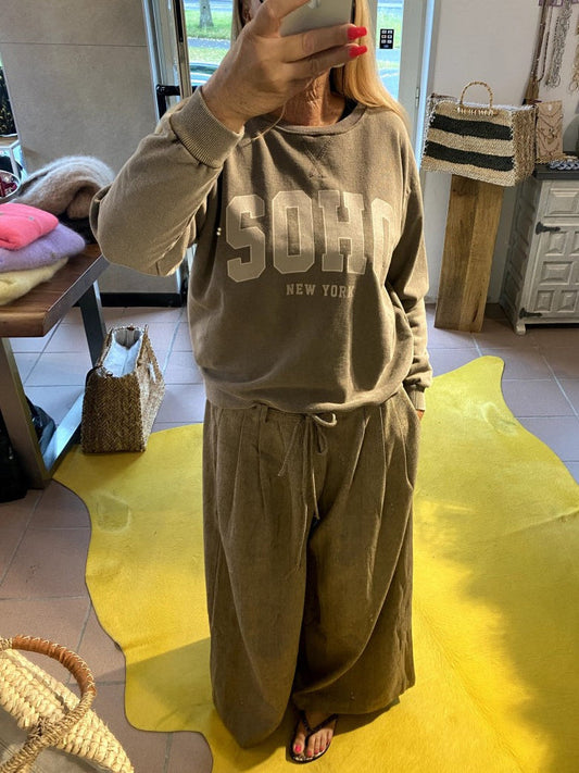 Sweatshirt SOHO New York Fango Sandgrau mit Beige aus Baumwolle One Size - von CHOICE