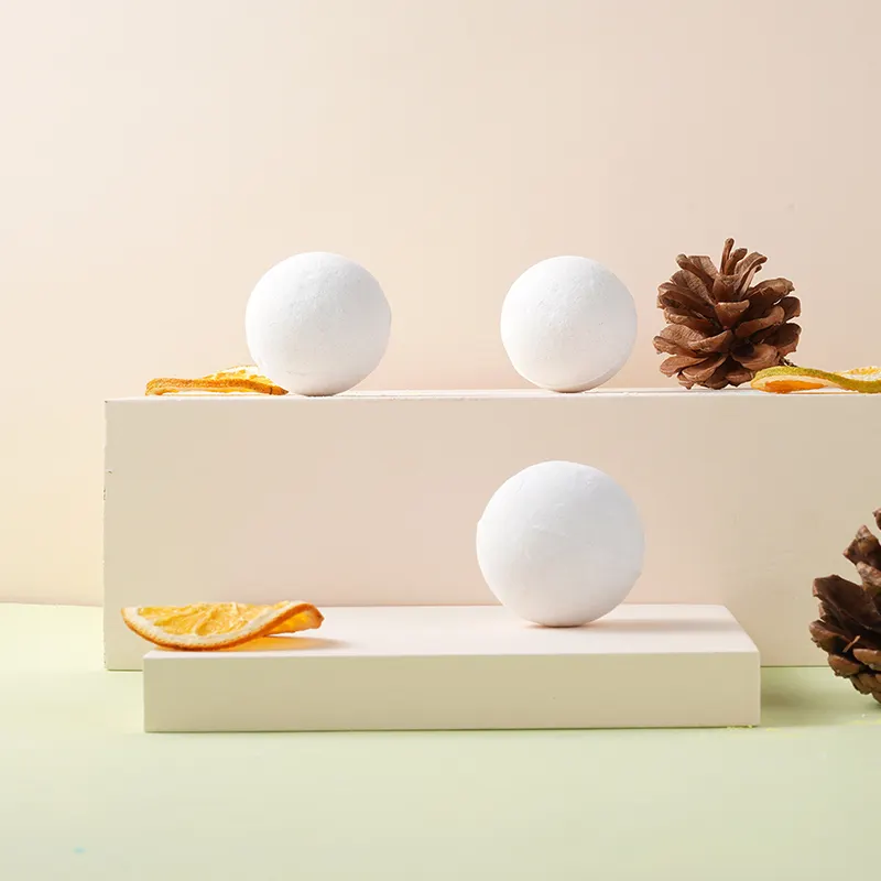 Badekugel 4 x 4cm » Badebombe 60 Gramm » Wellness Badeprodukt