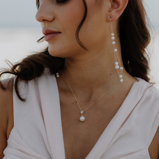 Halskette mit Anhänger aus Zirkonia und Perle in Gold oder Silber