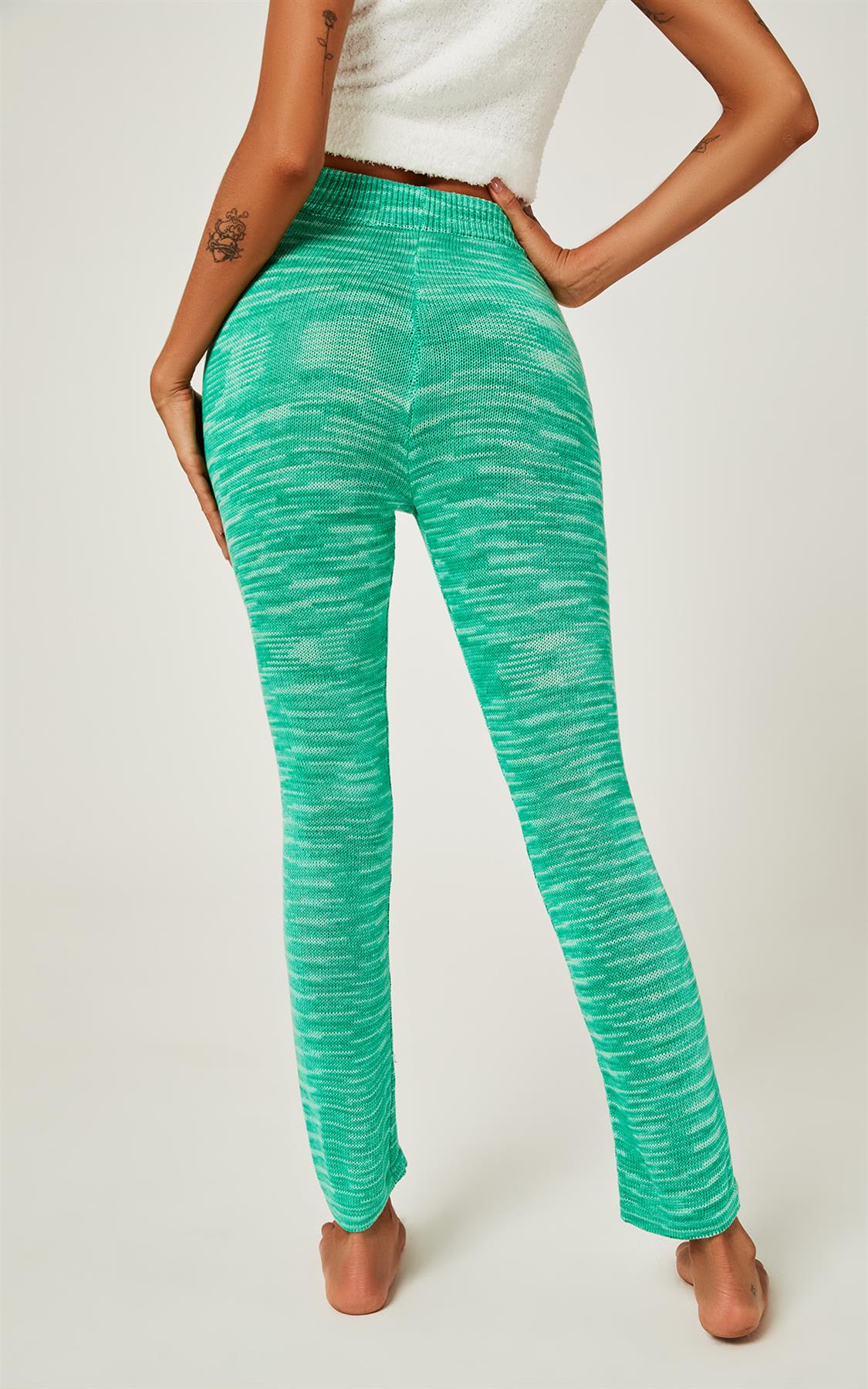 Knitted Fit Trousers In Green - AXON
