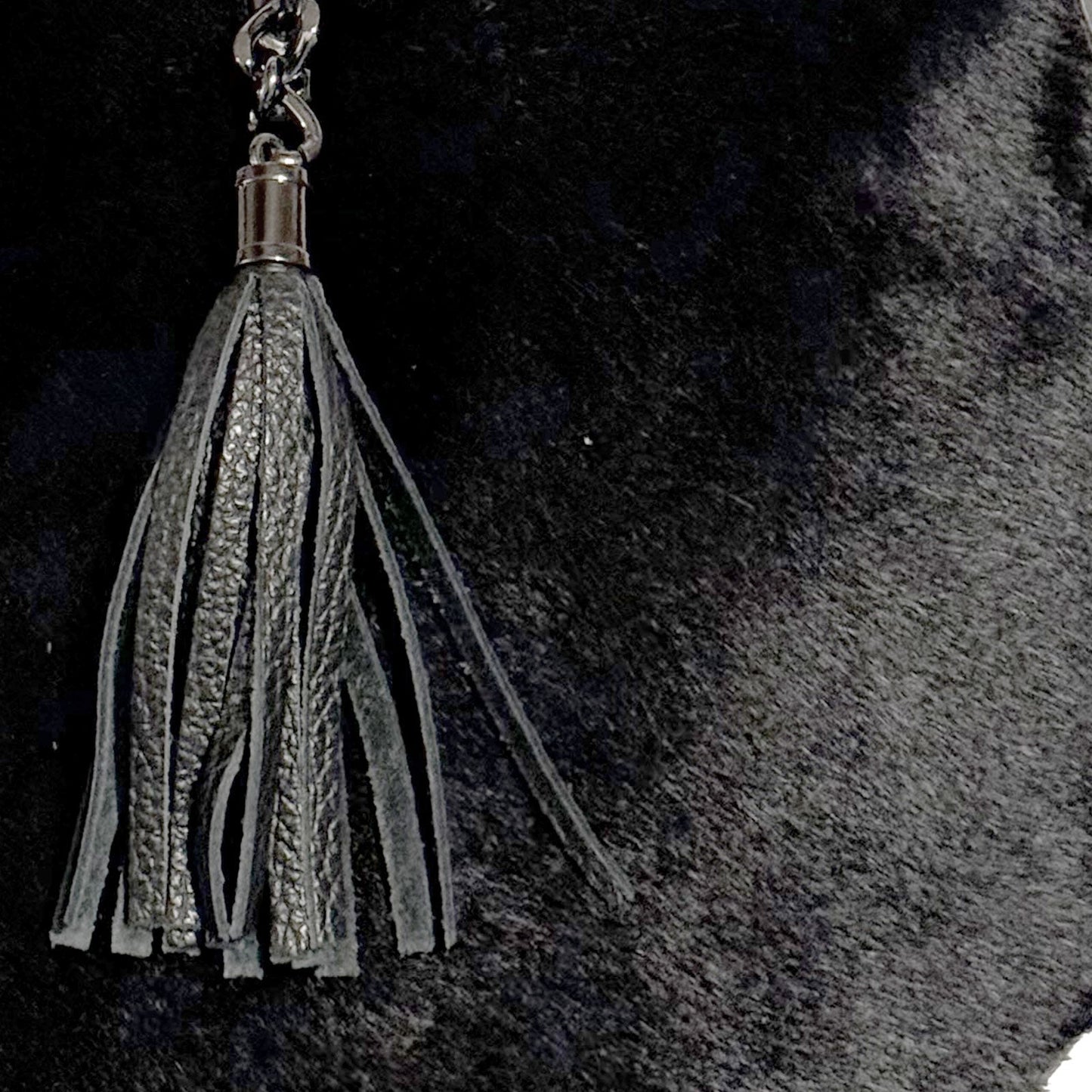 Runde Umhänge Handtasche mit Fell Schwarz - AXON