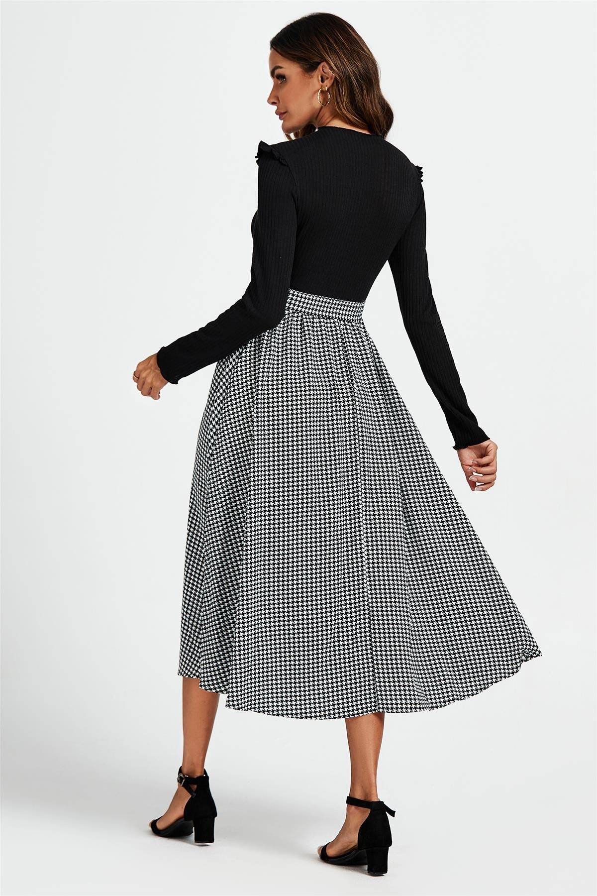 2 In 1 Black & White Houndstooth Printed Midi Dress - AXON