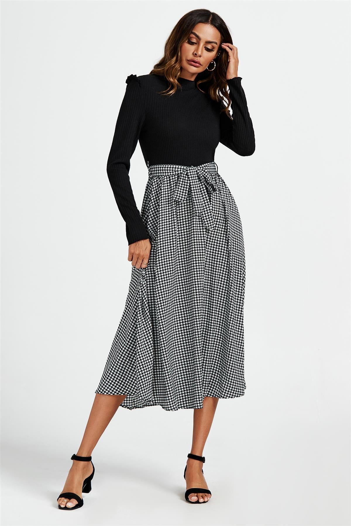 2 In 1 Black & White Houndstooth Printed Midi Dress - AXON