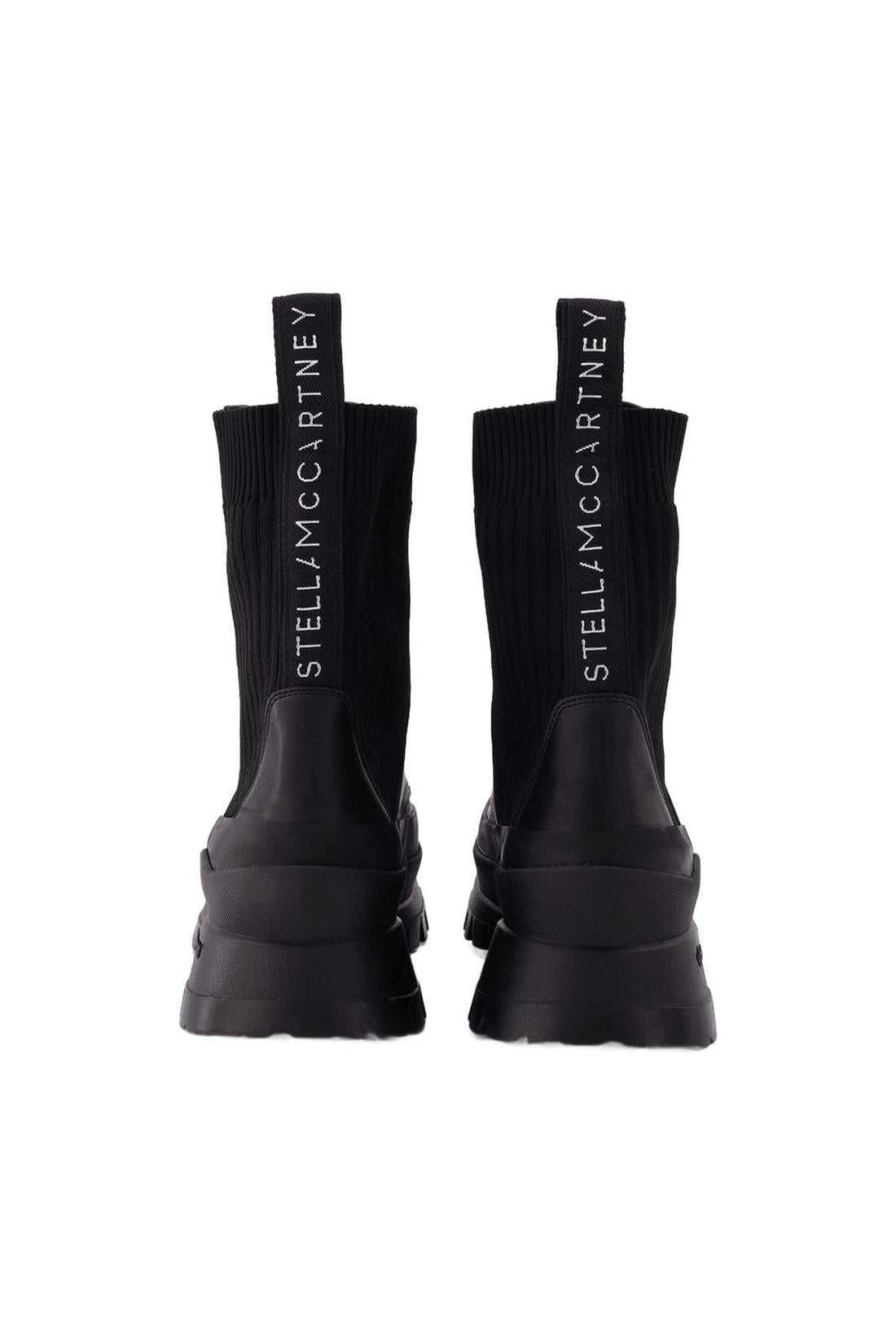 Stiefeletten Trace Sm35A aus schwarzem Leder