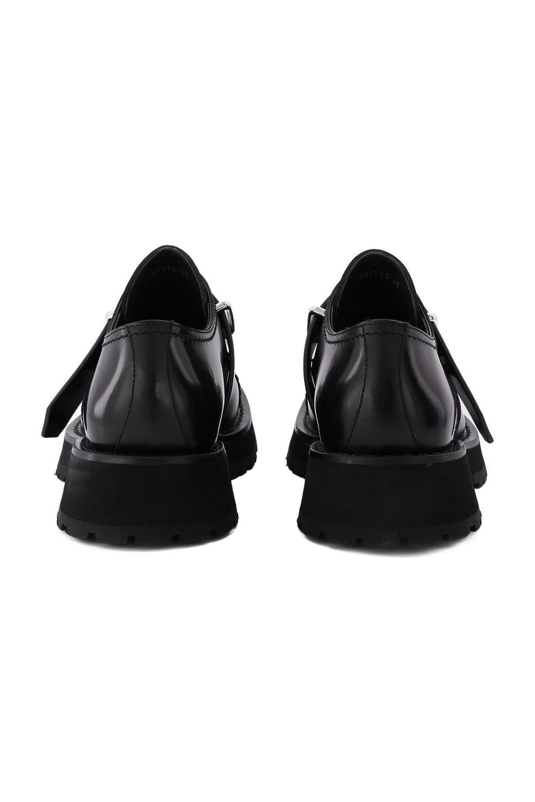Mocassins Studs aus schwarzem Leder