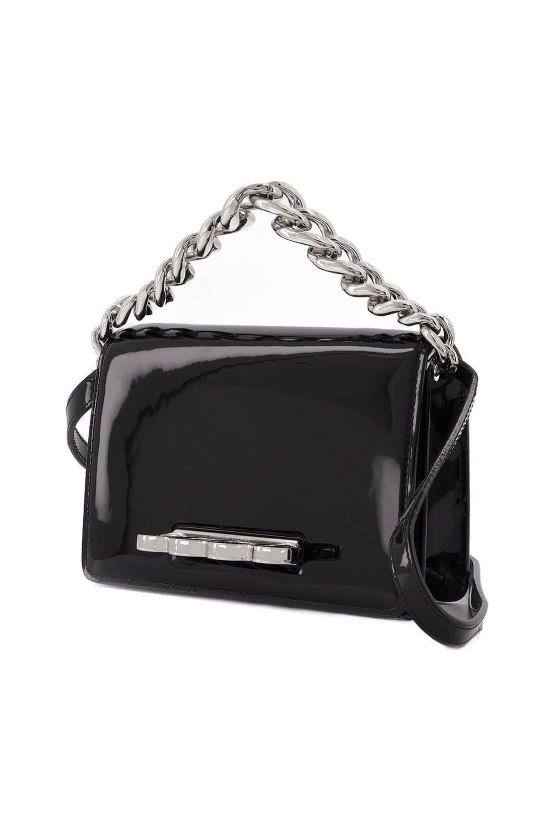 Tasche Four Ring Mini Chain aus schwarzem Lackleder