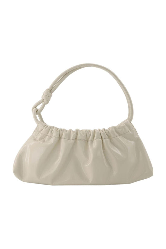 Valerie Tasche aus Veganem Lackleder Creme