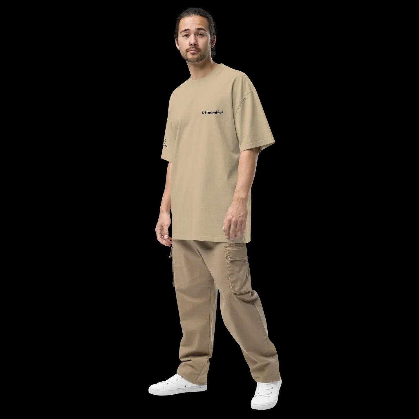 Oversized T-Shirt "be mindful"