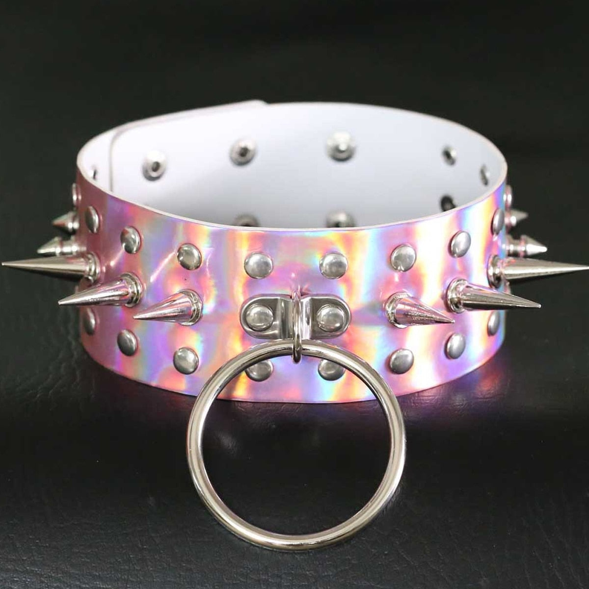 Holographic Chain Necklaces