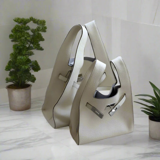 ARI bag classic curve underarm shoulder in fine leather