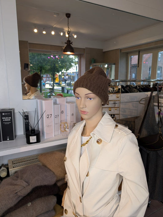 Beanie Mütze 30% Alpaka, 30% Nylon, 20% Wolle - Braun