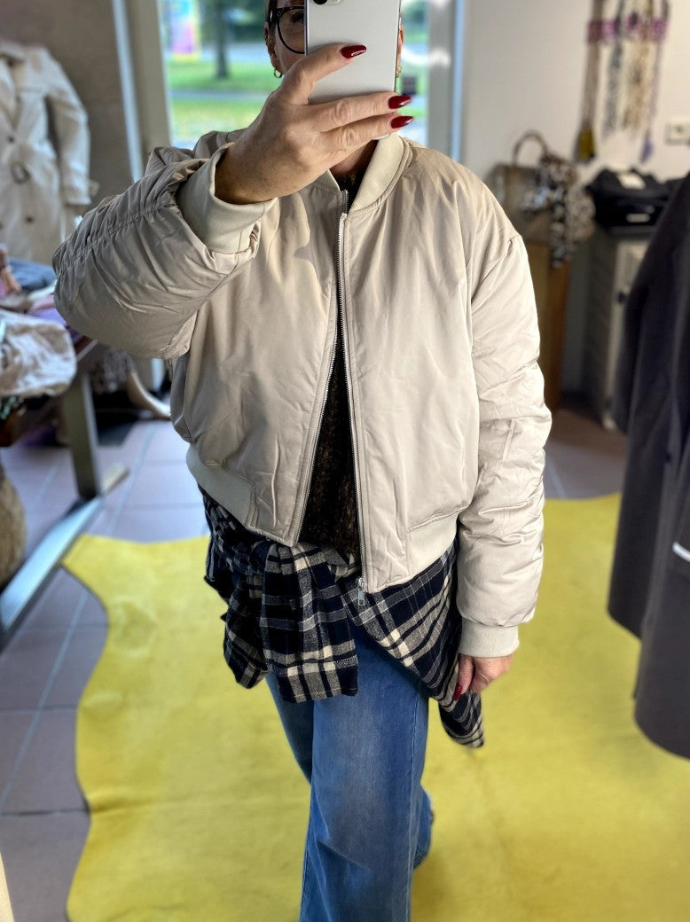 Bomberjacke Nylon Beige Hellgrau, One Size - von CHOICE CH769