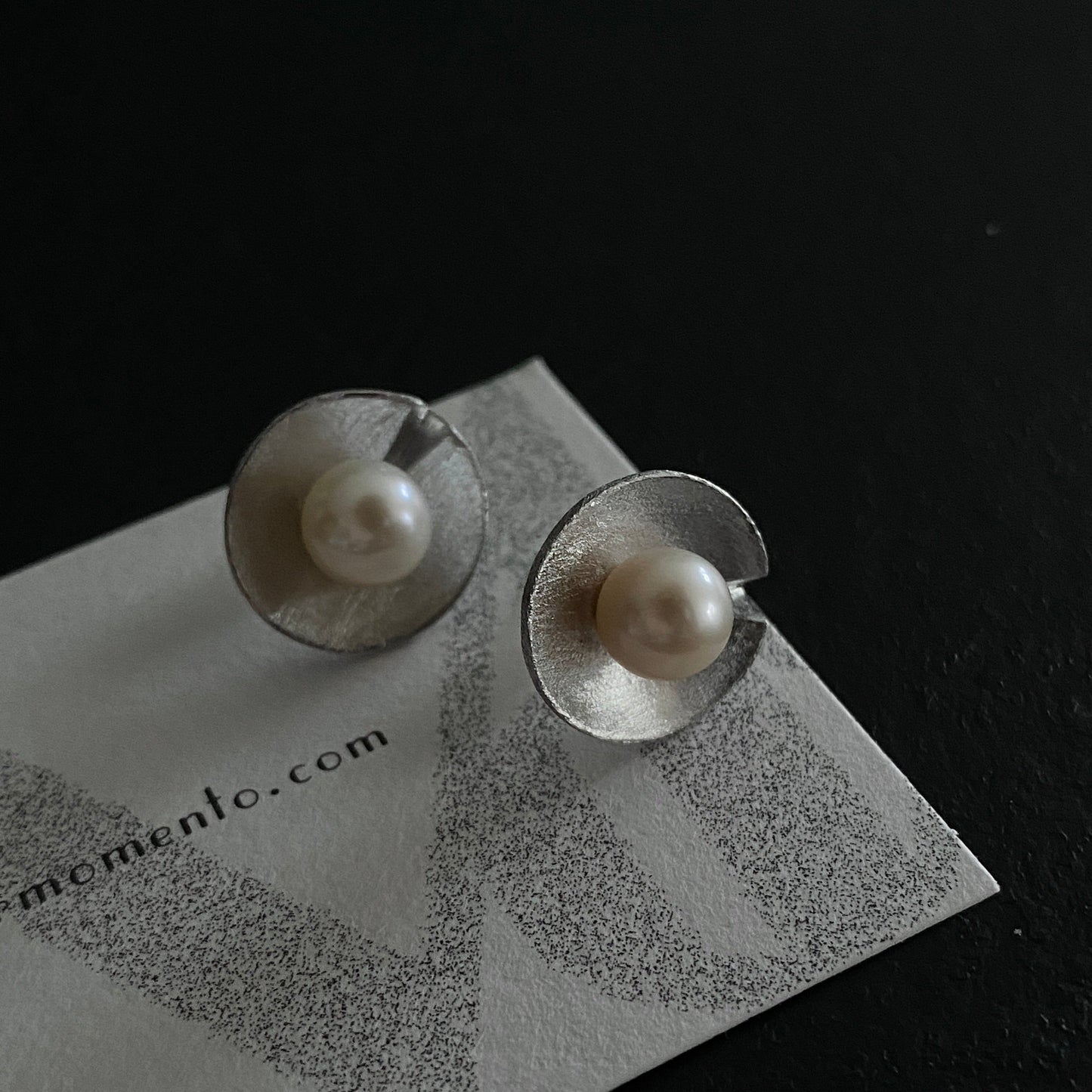 SOFIA Seashell Pearl Stud Earrings