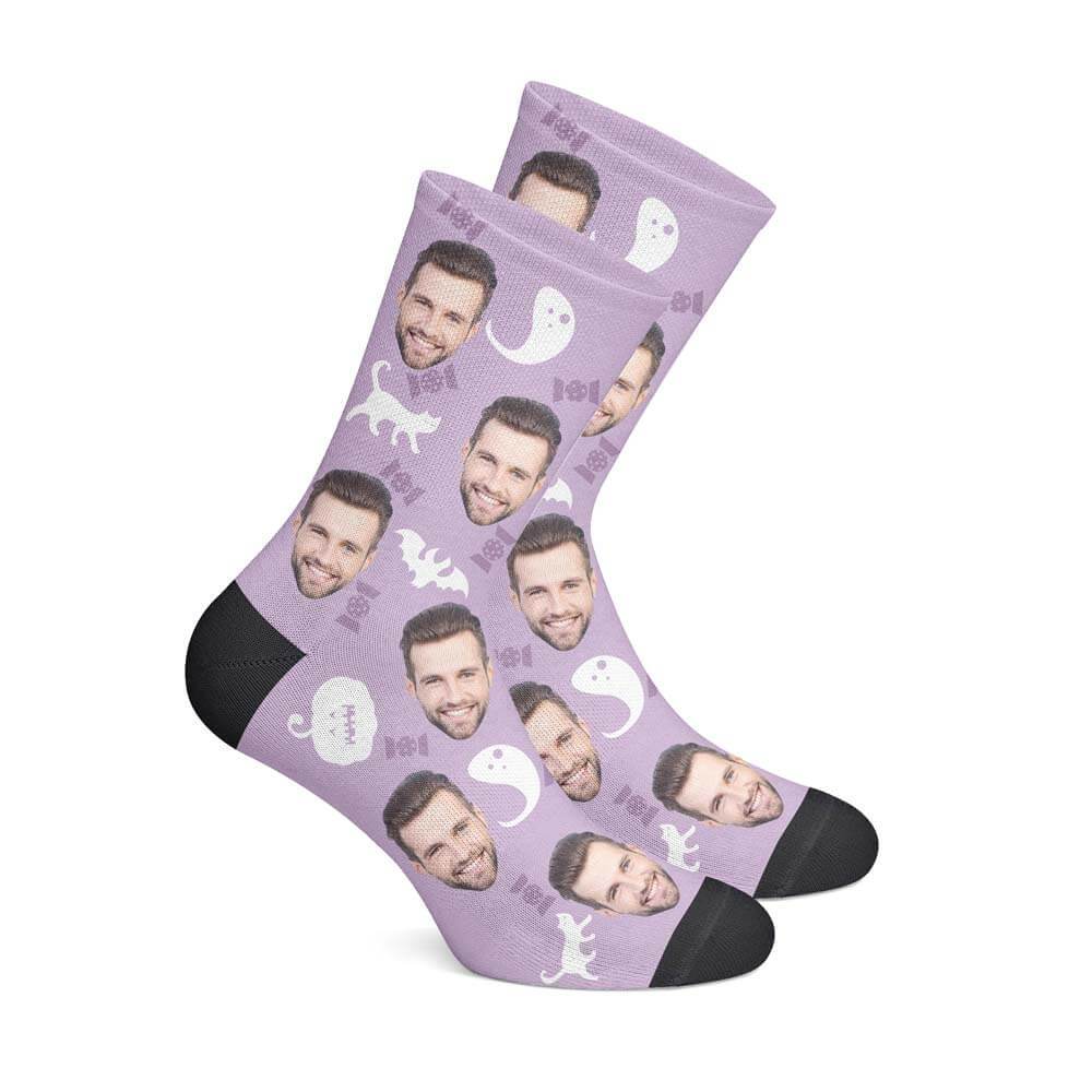 Personalisierte gruselige Halloweensocken