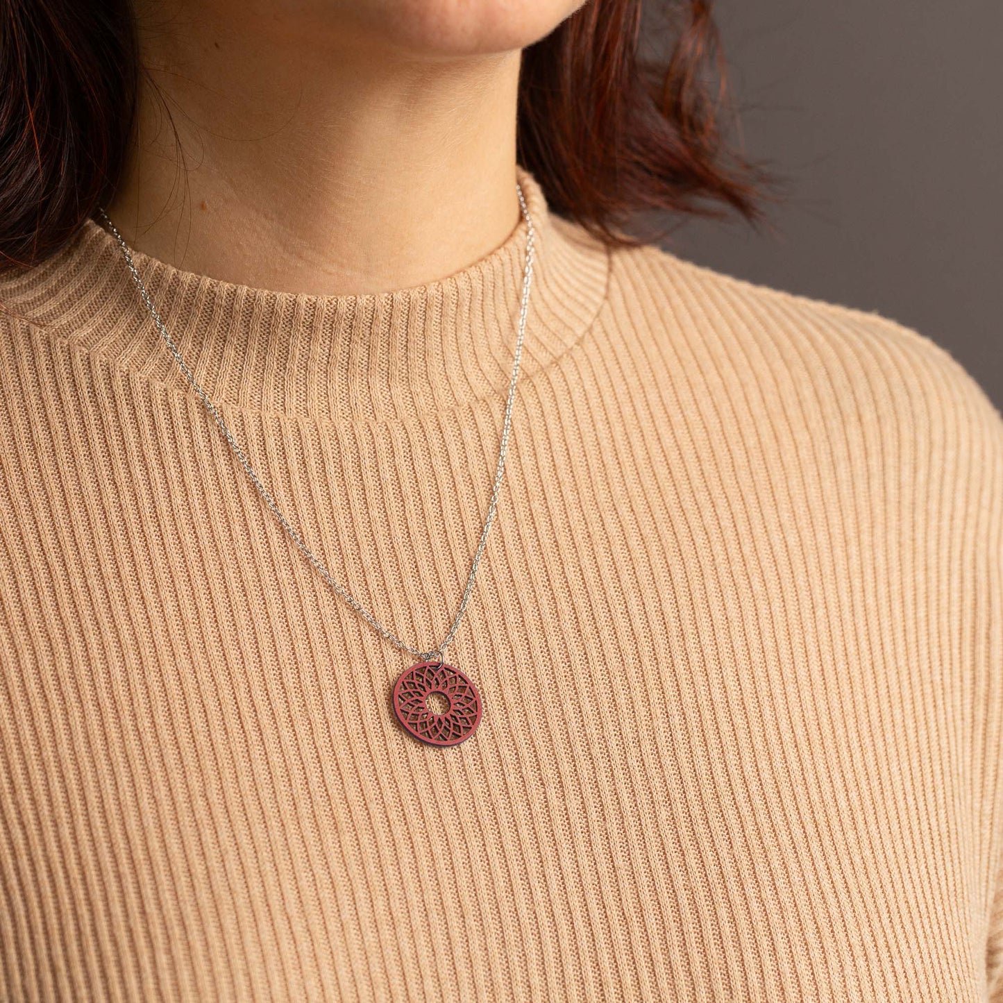 Halskette mit Holzanhänger - 'Spirit'