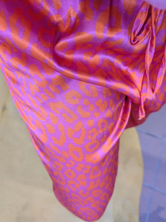 Hose aus Satin Viskose mit Leo Muster in Lila Orange One Size 02906