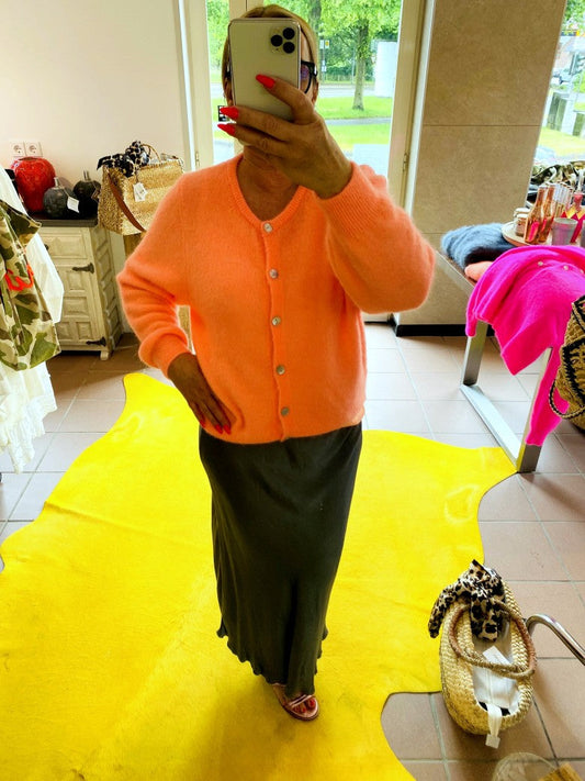 Langer Viskose Satin Rock in Schwarz One Size 04596