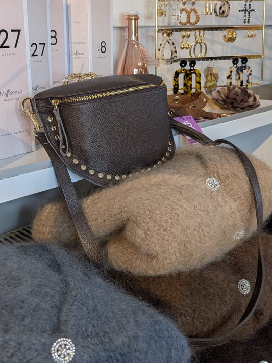 Ledertasche Bauchtasche L Coffee Braun Goldnieten 26x18,5x7cm mit Umhängegurt und RV