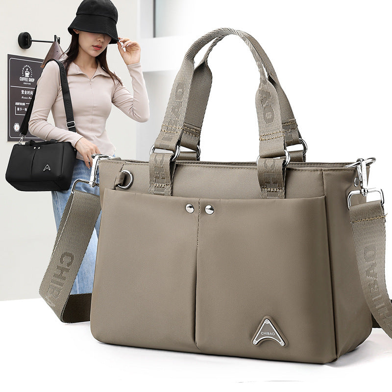 Nylon Portable Large Capacity Commuter Shoulder Bag
