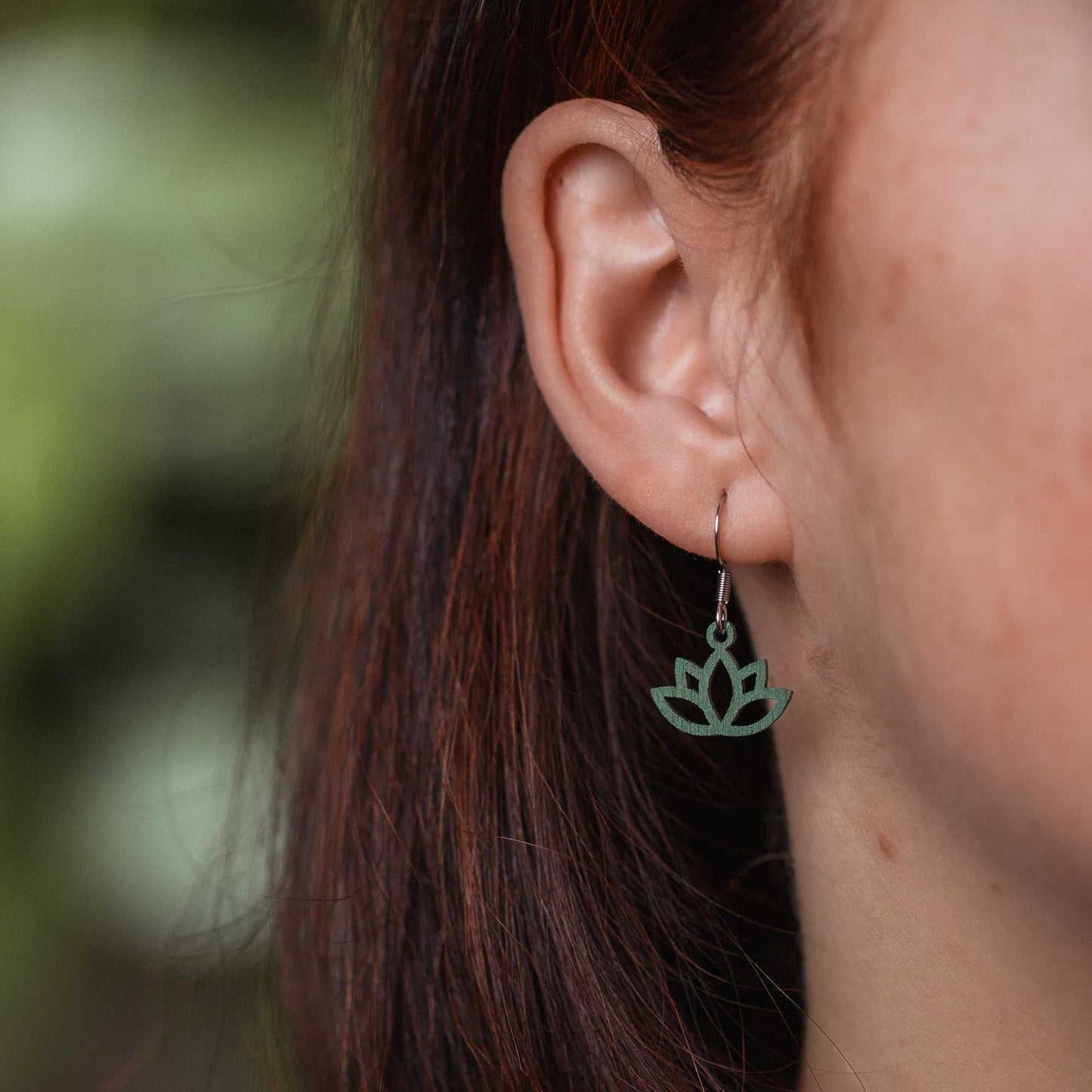 Ohrringe / Ohrhänger aus Holz | Flower Lotus