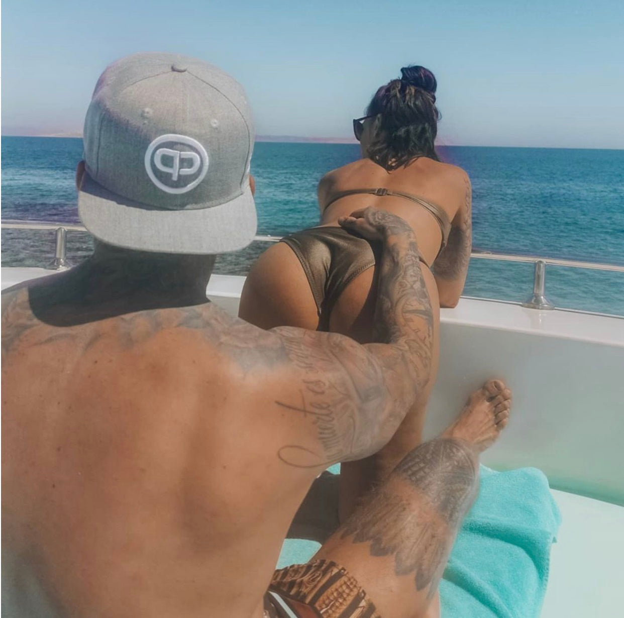 Snapback Cap - Grey & White 2.0