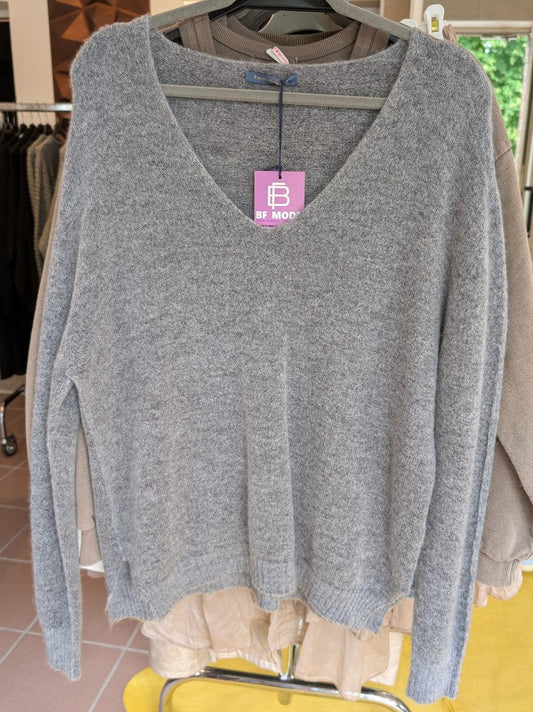 Pullover Alpaka 30% Nylon 30% Wolle 17% V-Ausschnitt Grau Flausch - One Size