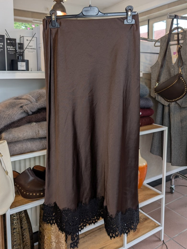 Rock Satin mit Spitze Coffee Braun Schwarz One Size - von Alisé G2790P