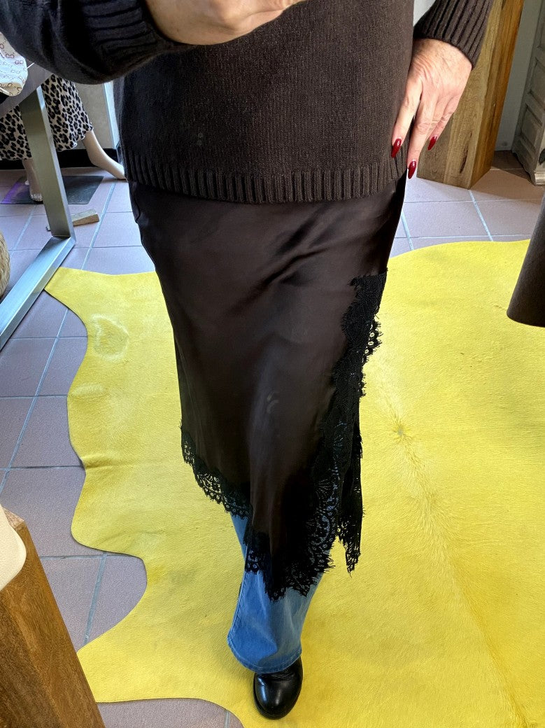 Rock Satin mit Spitze Coffee Braun Schwarz One Size - von Alisé G2790P