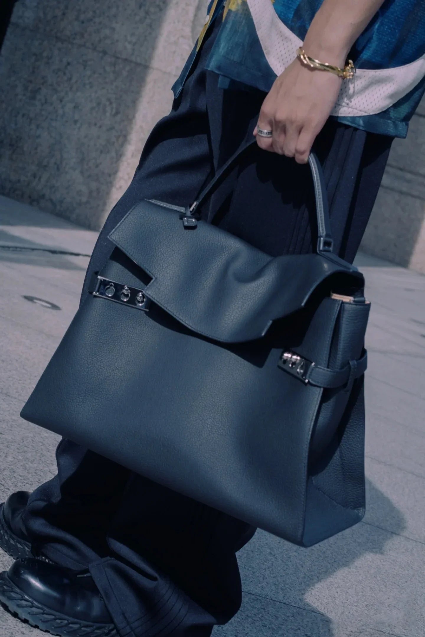 ARI luxury soft cowhide leather shoulder bag classic fashion