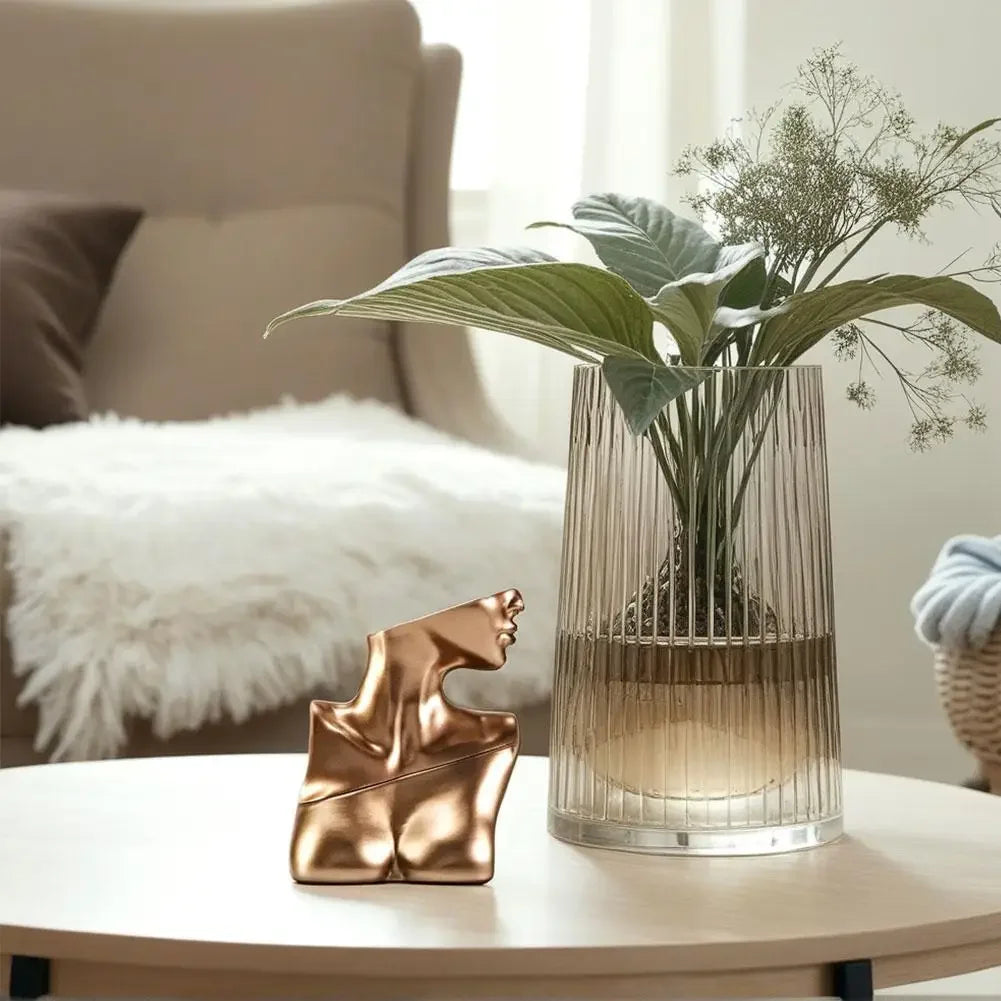 Eau de parfum – amber, vanilla & romantic charm