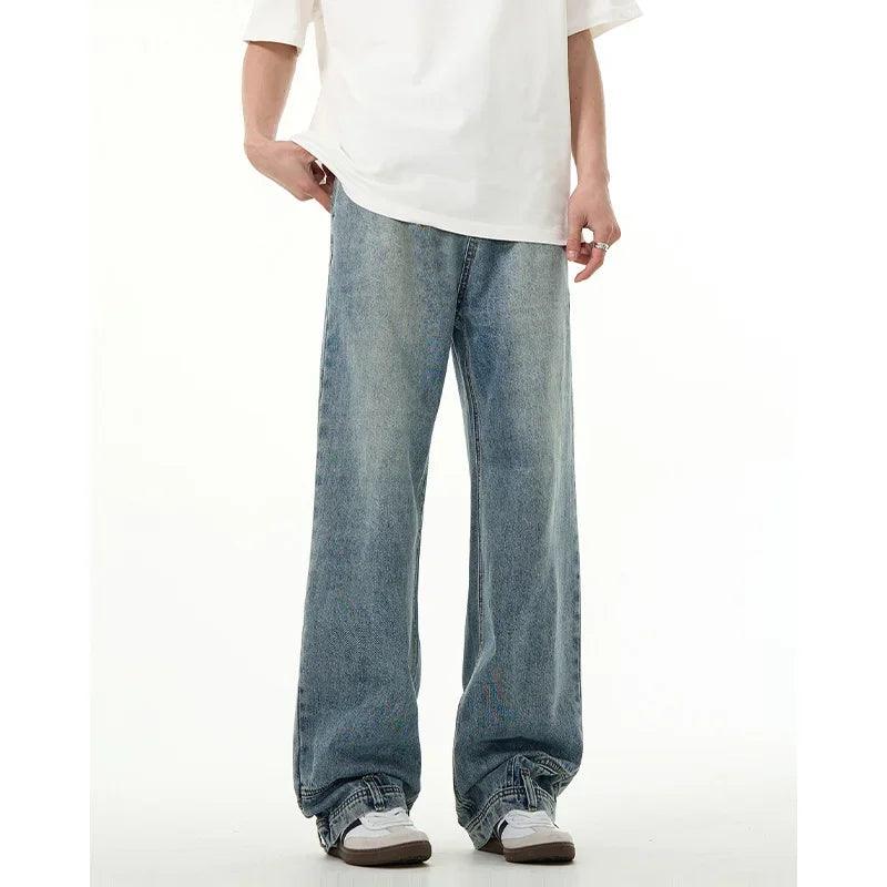 High street fashion baggy jeans reverse pocket design