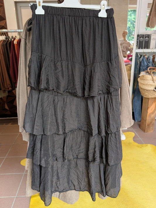 Rock Stufenrock Maxi Volant aus Lyocell in Schwarz, One Size - von MIHO'S G02298