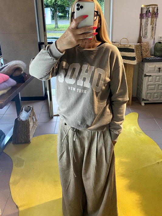 Sweatshirt SOHO New York Fango Sandgrau mit Beige aus Baumwolle One Size - von CHOICE