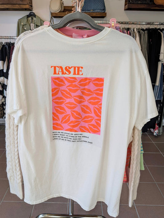 T-Shirt Taste Kiss Me mit Backprint in Weiß mit Orange und Flieder, Baumwolle, One Size