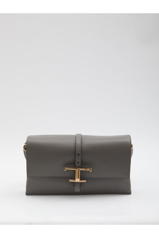 T Timeless flap bag in leather