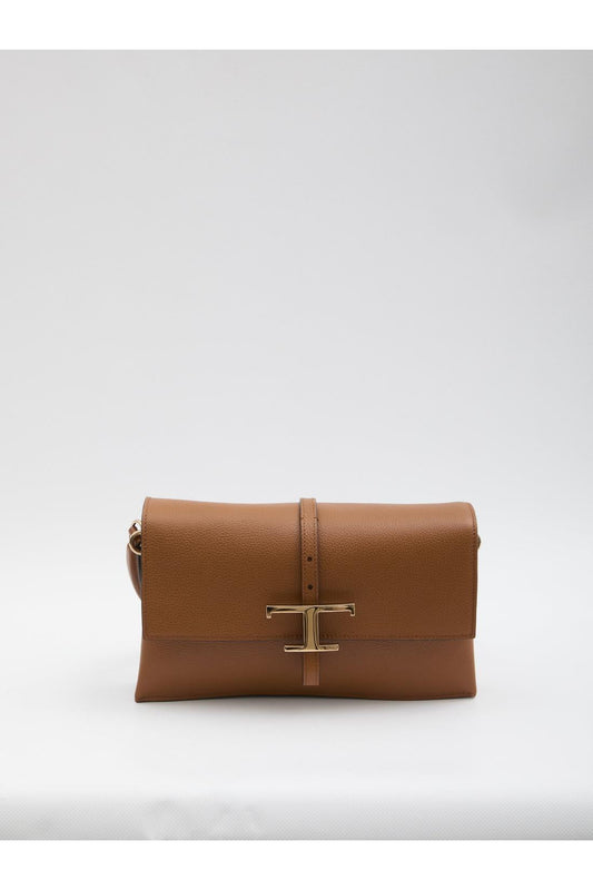 T Timelss flap bag in leather