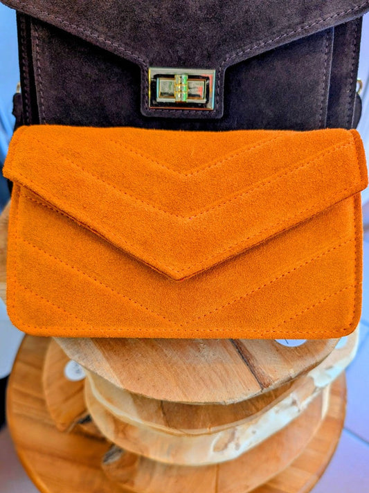 Tasche Envelope Clutch Wildleder Cross-Body Goldkette Chevron Muster Orange