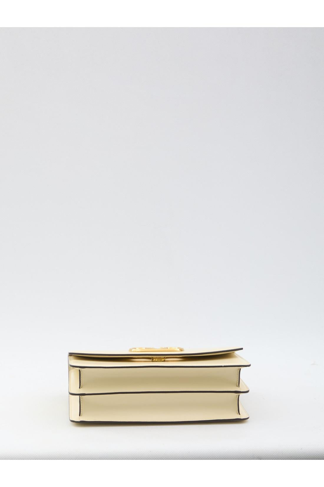 White Vain shoulder bag