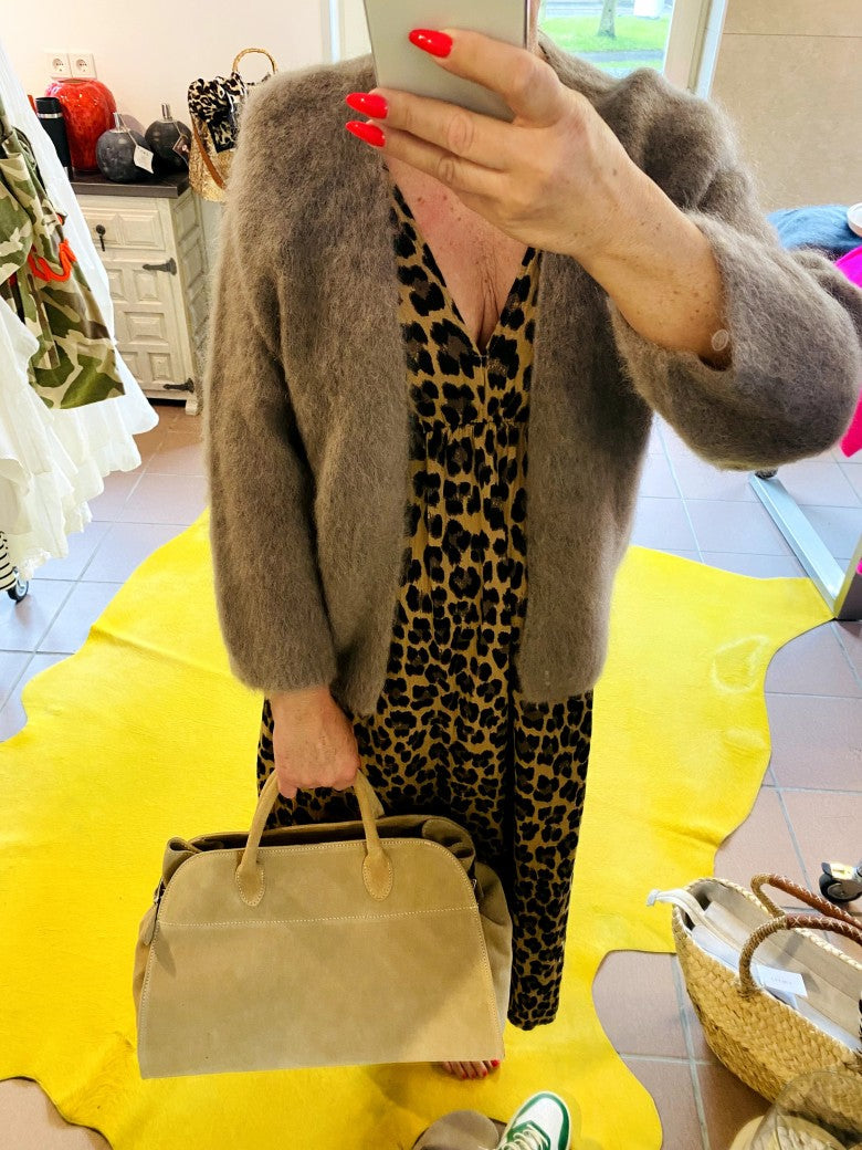 Wildledertasche im THE ROW Margaux Stil, Handtasche Maxi 43cm mit Schulterriemen Beige, echtes Wildleder