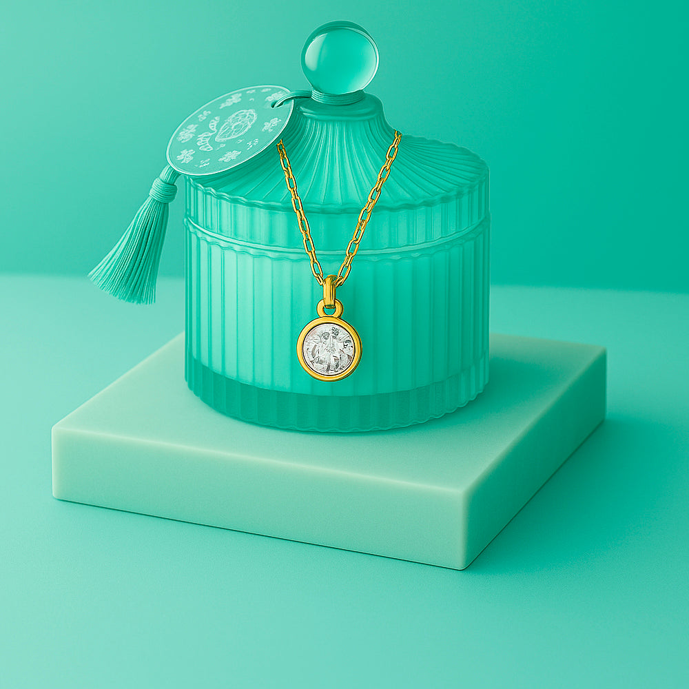 Edle Schmuckkerze mit Geburtsstein - Duftkerze mit Anhänger und Kette aus 925er Silber, vergoldet