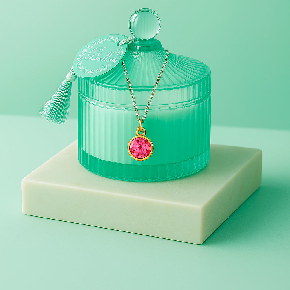 Edle Schmuckkerze mit Geburtsstein - Duftkerze mit Anhänger und Kette aus 925er Silber, vergoldet