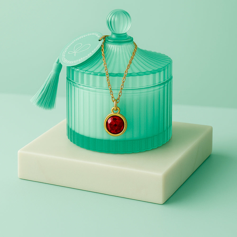 Edle Schmuckkerze mit Geburtsstein - Duftkerze mit Anhänger und Kette aus 925er Silber, vergoldet