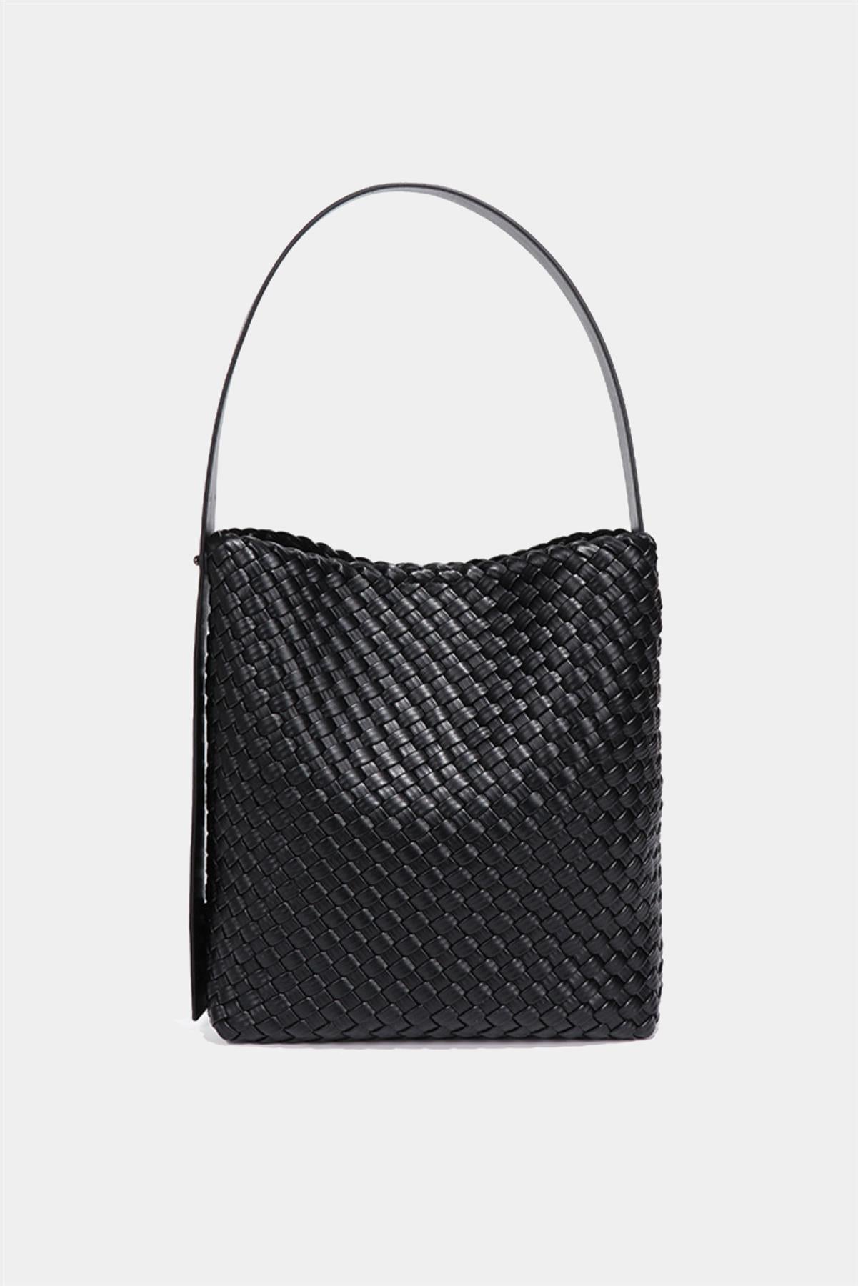 Braided Shoulder Handbag In Black - AXON